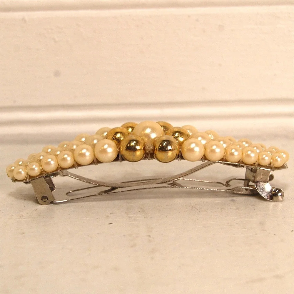 Vintage hair Barrette beaded pearl ivory‎ gold Flower